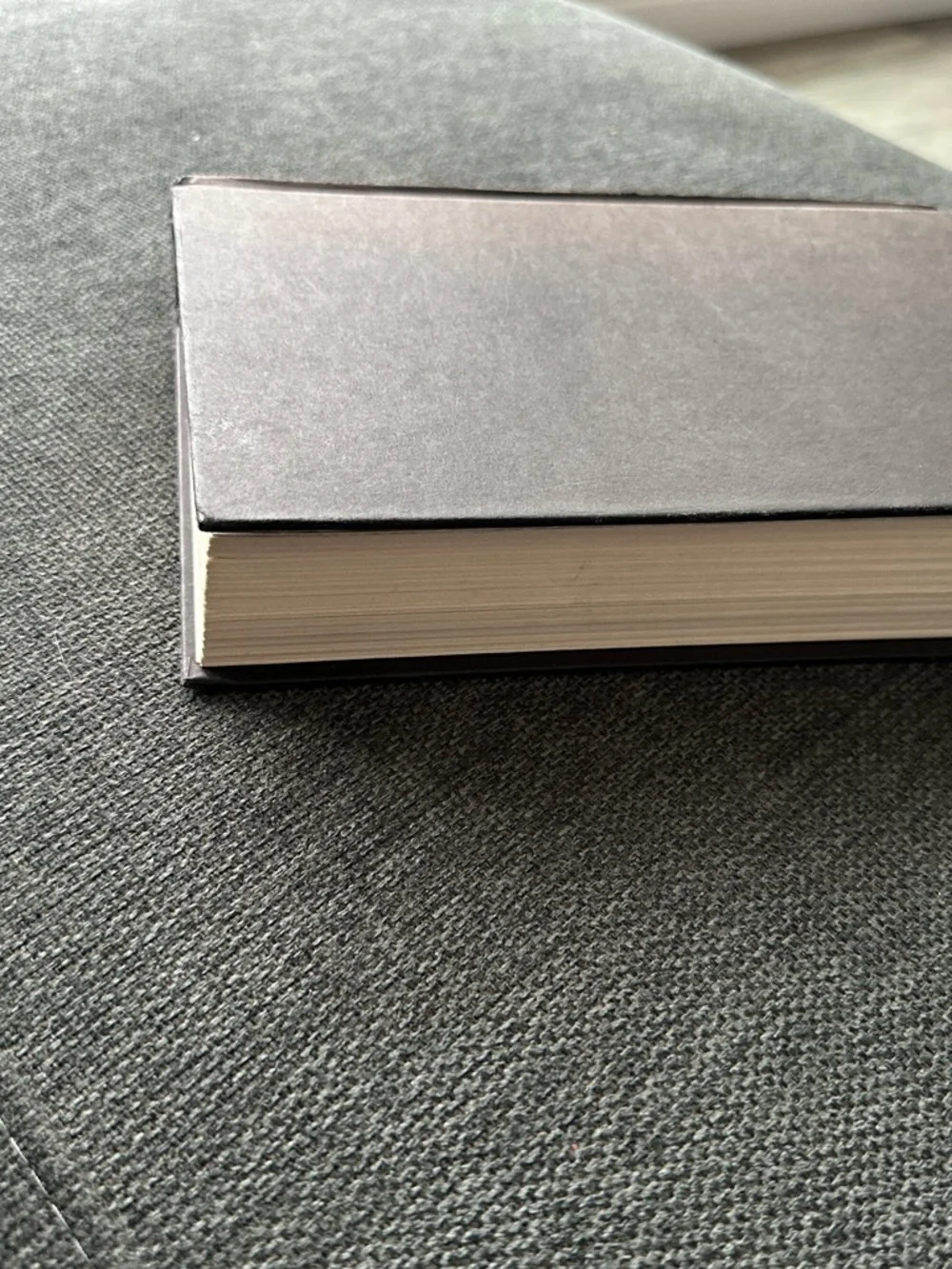 Heirs of fire 🔥 by SARAH J.
MAAS/ hardcover book - Picture 6 of 10